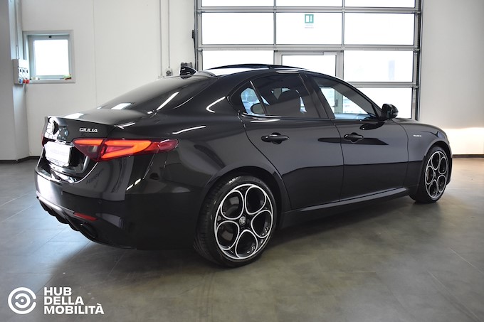 ALFA ROMEO Giulia 2.2 Turbodiesel 210 CV AT8 AWD Q4 Veloce